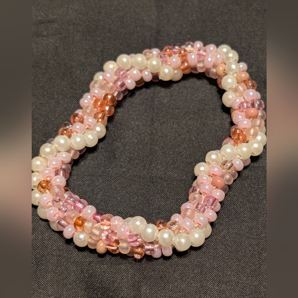 Elegant Handmade Pink and White Beaded Bracelet. New.